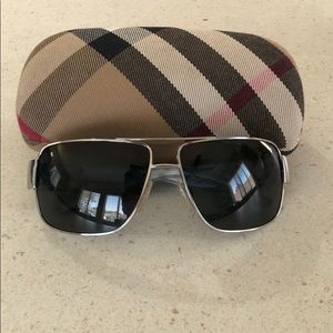 Burberry sunglasses, polarized